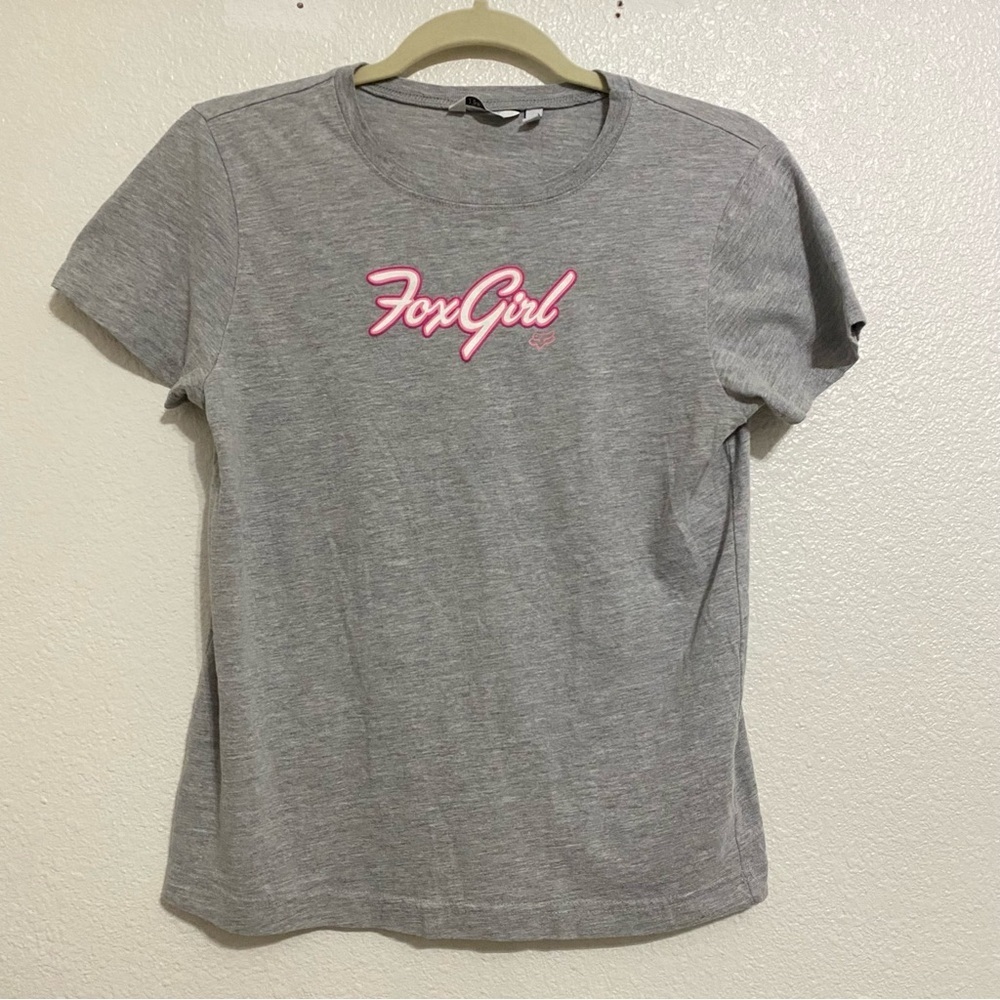 Fox | grey and pink fox girl Y2K graphic tee